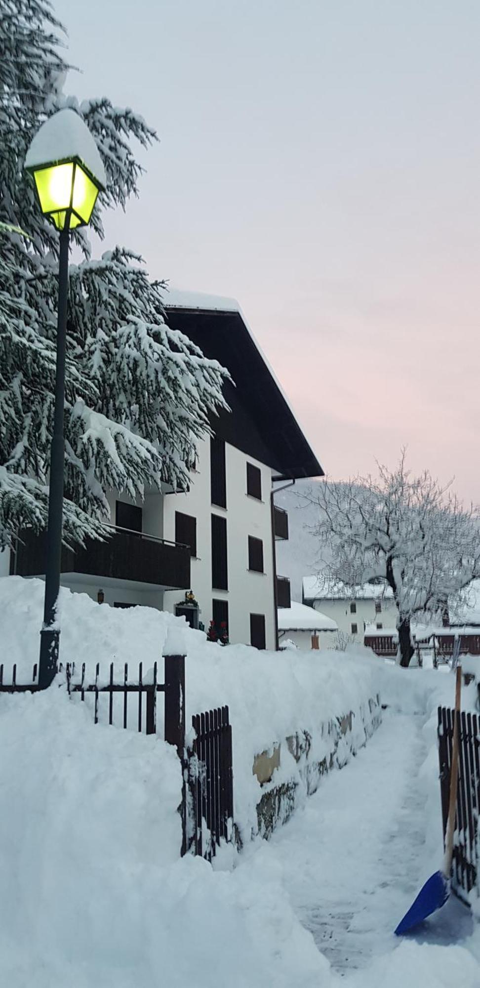 Ferienwohnung Care Alto Carisolo Exterior foto